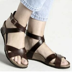 BRAND NEW LOLA PAPILLIO BIRKENSTOCK SANDAL